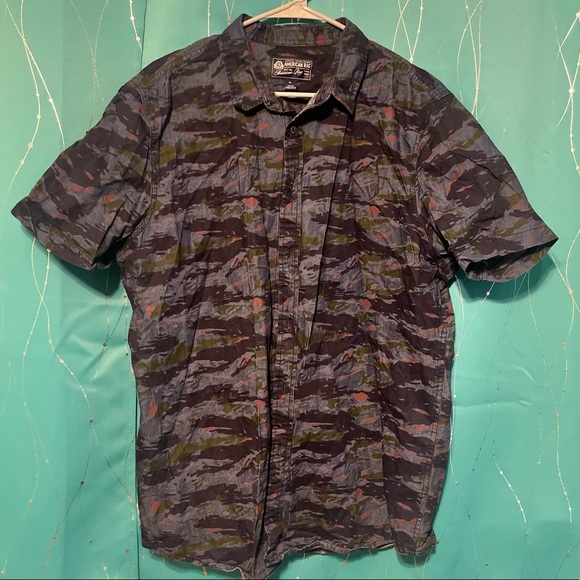 Button up - Picture 2 of 4